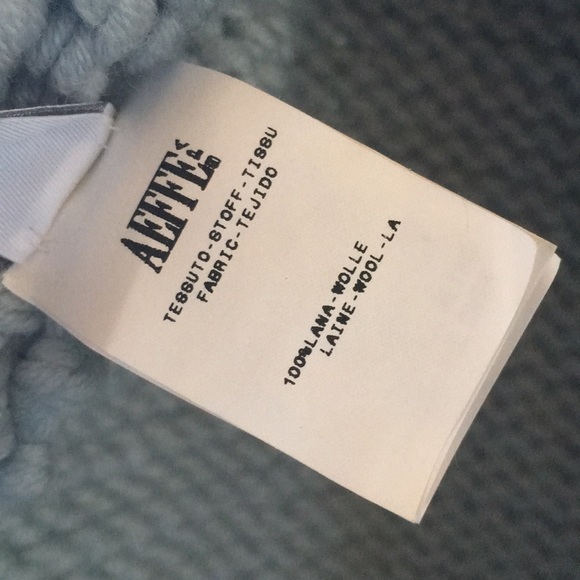 Aeffe spa Blue Knit 100% wool Sweater with Fur - Picture 6 of 7